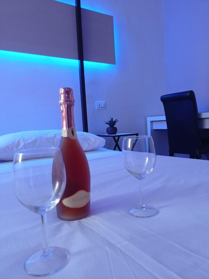 Relais Torre Gloria Bed & Breakfast Napoli Bagian luar foto