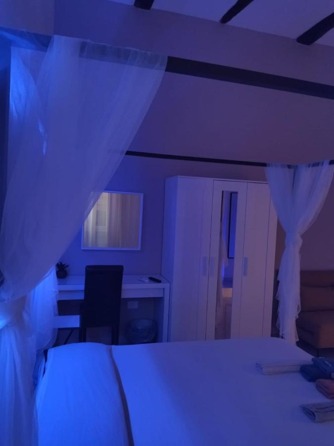 Relais Torre Gloria Bed & Breakfast Napoli Bagian luar foto
